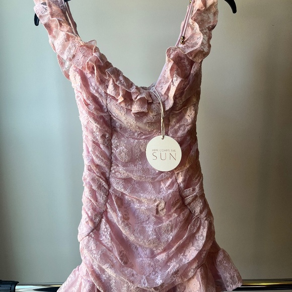 Here Comes The Sun Blush Dress - Picture 1 of 1